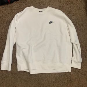 Nike Women’s Crewneck Size XXL